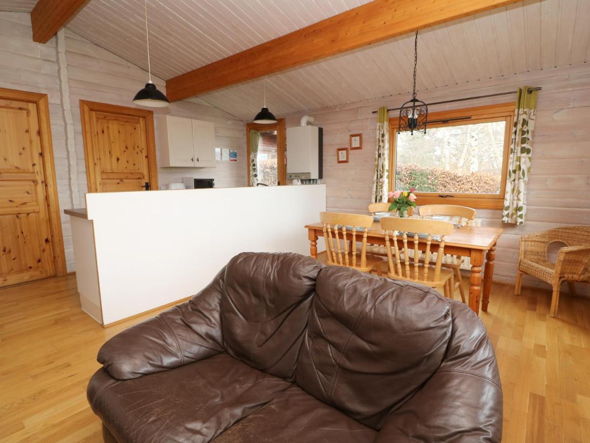 Barn Owl Lodge Rhayader Exterior photo